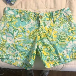 Lilly Pulitzer Callahan Short “Beach Gypsies”
